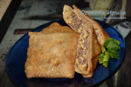 Блинчики с мясом и сыром