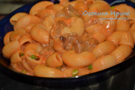 Быстрая паста с консервированными маслятами