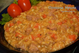 Баранина с горохом и рисом