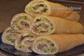 Блинные роллы с сельдью и огурцом