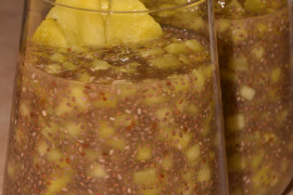 Ананасовый чиа-пудинг