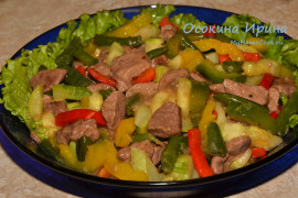 Баранина в кокосовом молоке с овощами